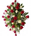Cubre Urna con 50 Rosas Blancas y Rojas