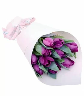 Ramo con 10 Tulipanes Morados