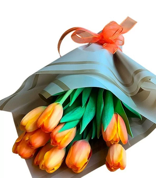 Ramo con 10 Tulipanes Naranjas